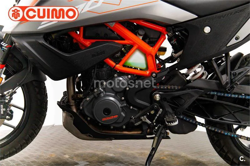 KTM 390 – Vista 19