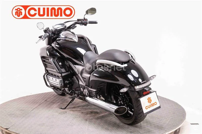 Honda GL 1800 Gold Wing – Vista 14