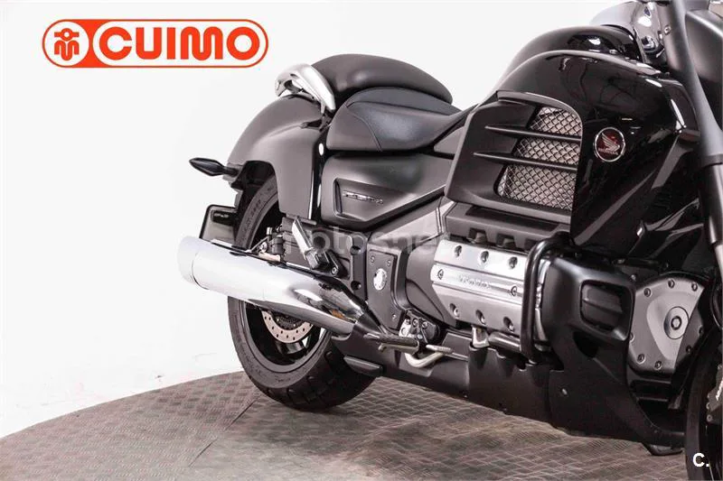 Honda GL 1800 Gold Wing – Vista 4