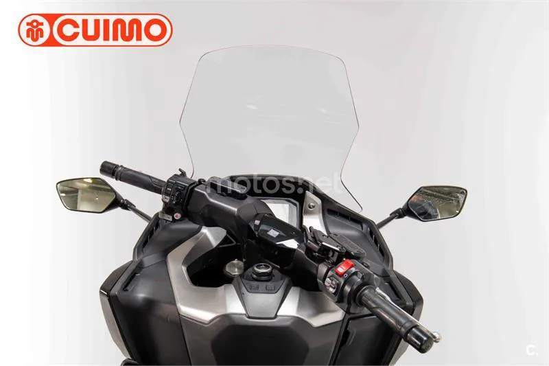 Honda Forza 750 – Vista 17