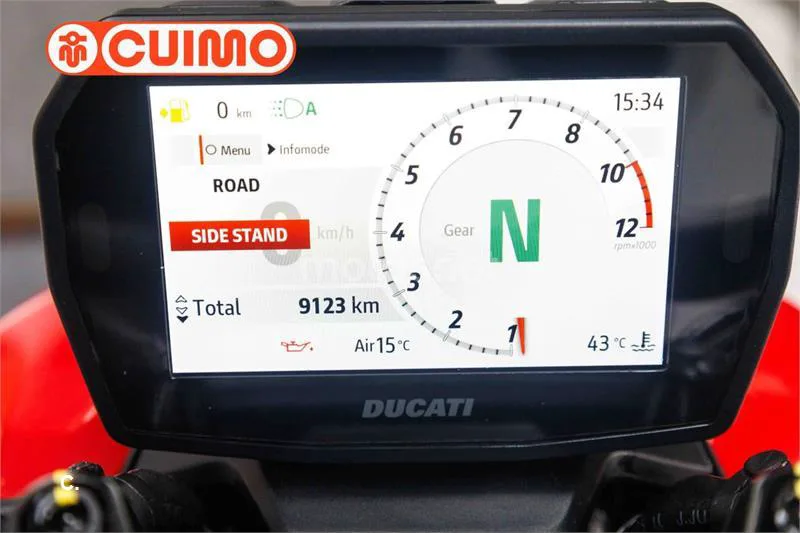 Ducati Streetfighter V2 – Vista 21