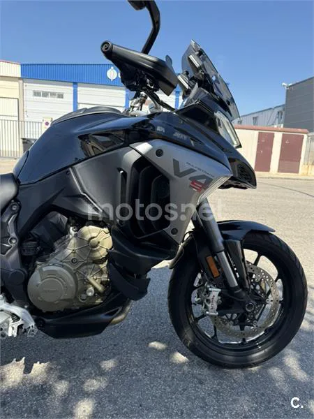 Ducati Multistrada V4 – Vista 4
