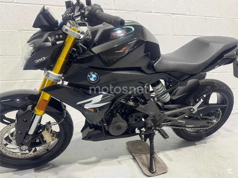 BMW G 310 R – Vista 24