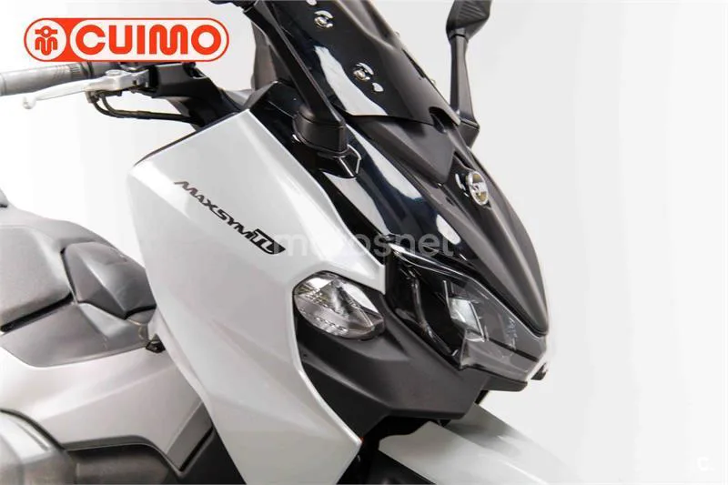 SYM Maxsym TL 500 – Vista 11