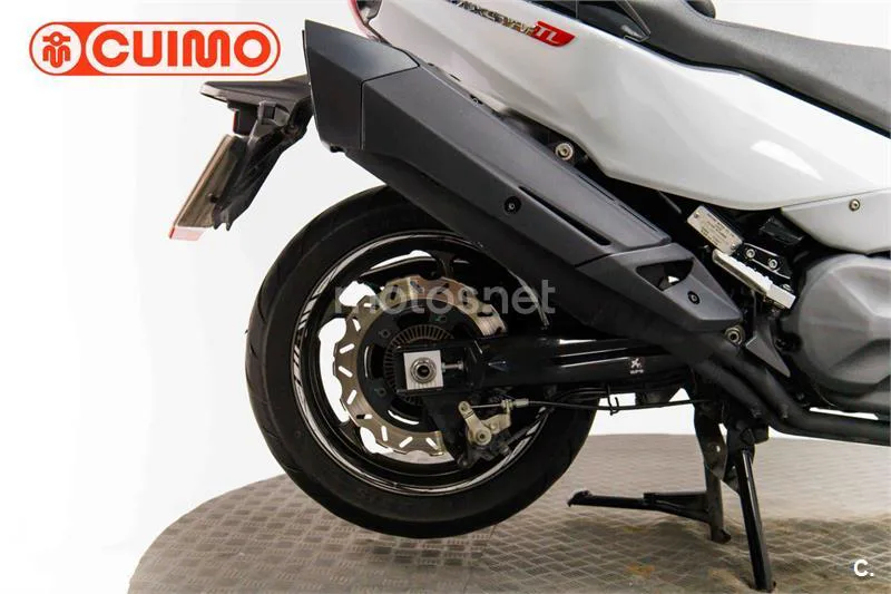 SYM Maxsym TL 500 – Vista 14