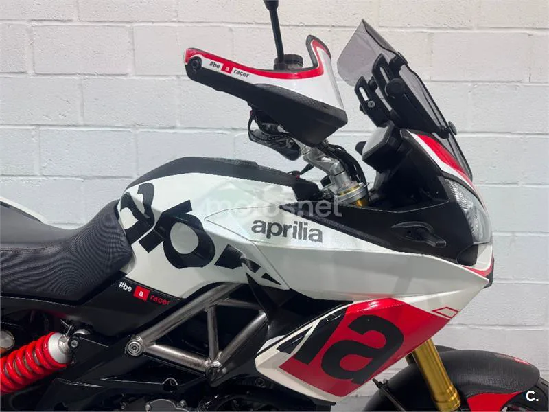 Aprilia Caponord – Vista 14