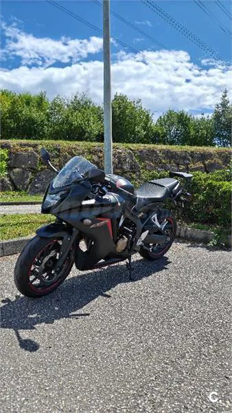 Honda CBR 650 F – Vista 2