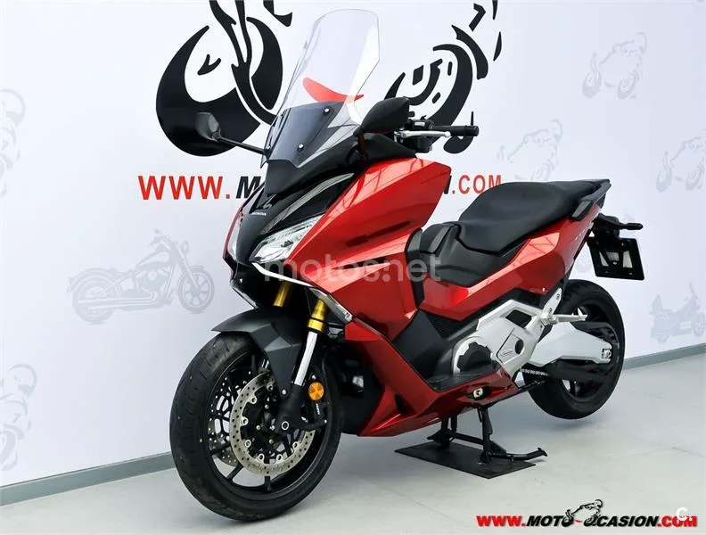 Honda Forza 750 – Vista 8