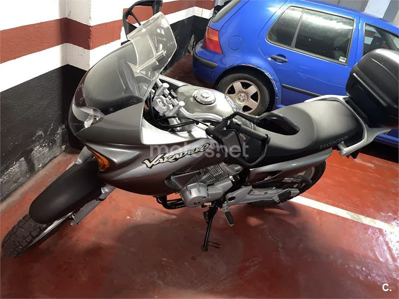 Honda XL 125 Varadero – Vista 2