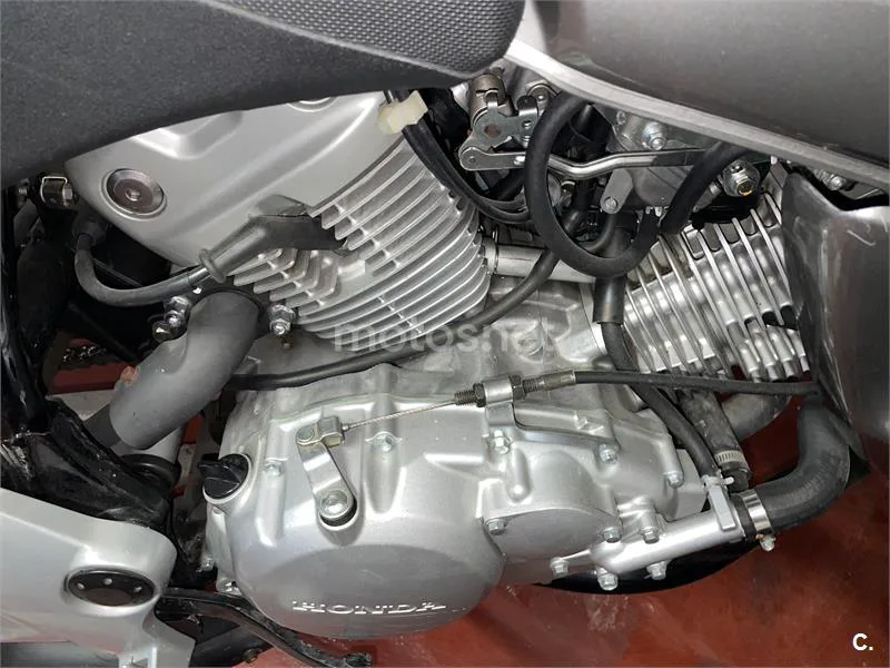 Honda XL 125 Varadero – Vista 6