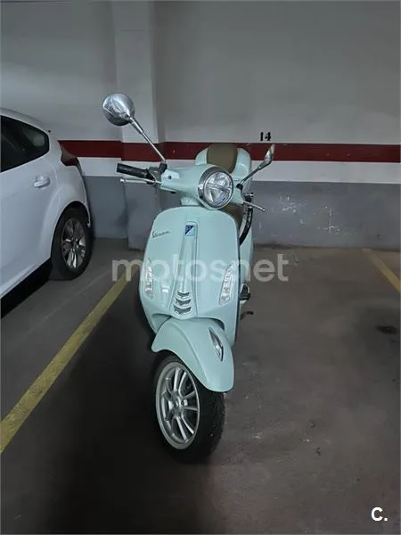 Vespa Primavera – Vista 2
