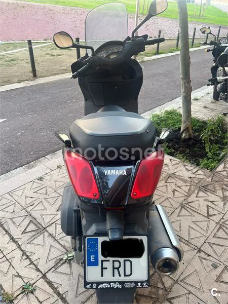 Yamaha XMAX 250 – Vista 5