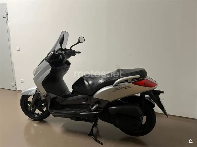 Yamaha XMAX 125 – Vista 3