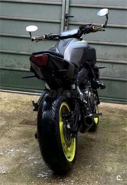 Yamaha MT-07 – Vista 2