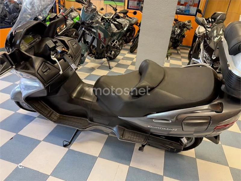 Suzuki Burgman 650 Executive – Vista 6