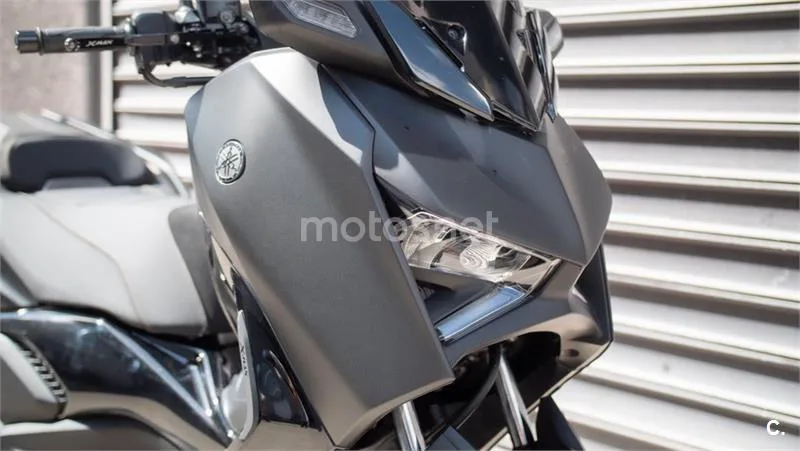 Yamaha XMAX 300 – Vista 3