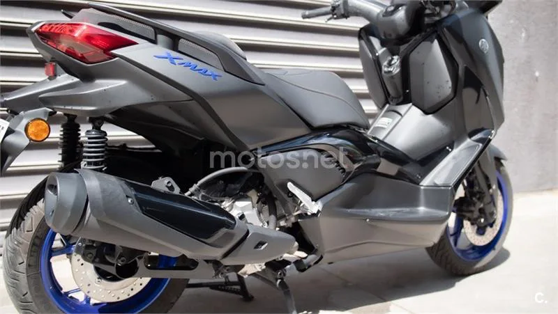 Yamaha XMAX 300 – Vista 6