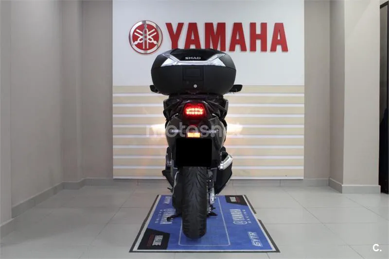 Honda Forza 750 – Vista 4