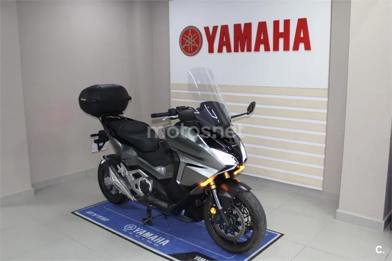 Honda Forza 750 – Vista 5