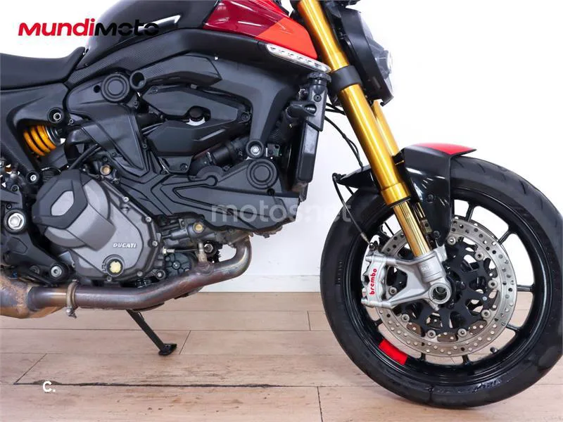 Ducati Monster – Vista 18