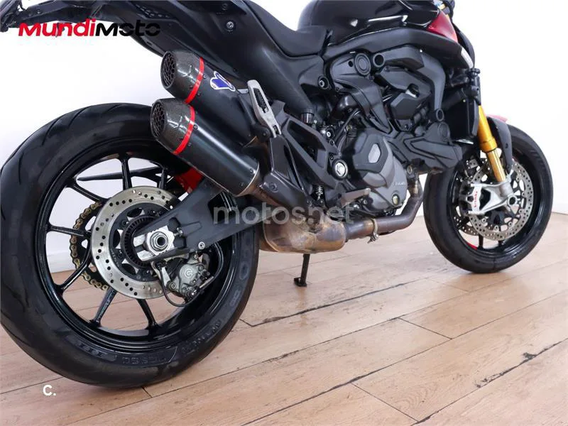 Ducati Monster – Vista 4