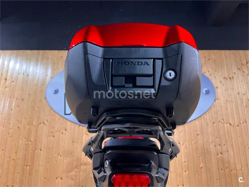 Honda VFR 800 X Crossrunner – Vista 11