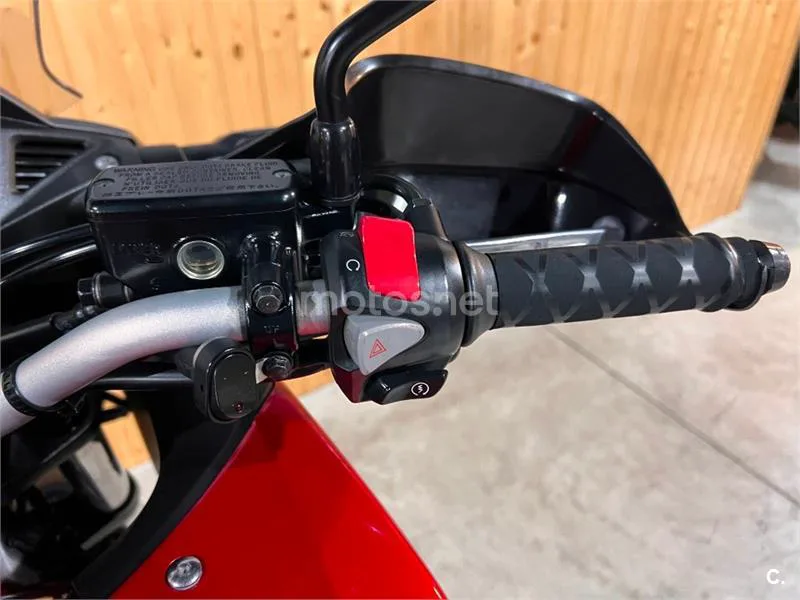 Honda VFR 800 X Crossrunner – Vista 20