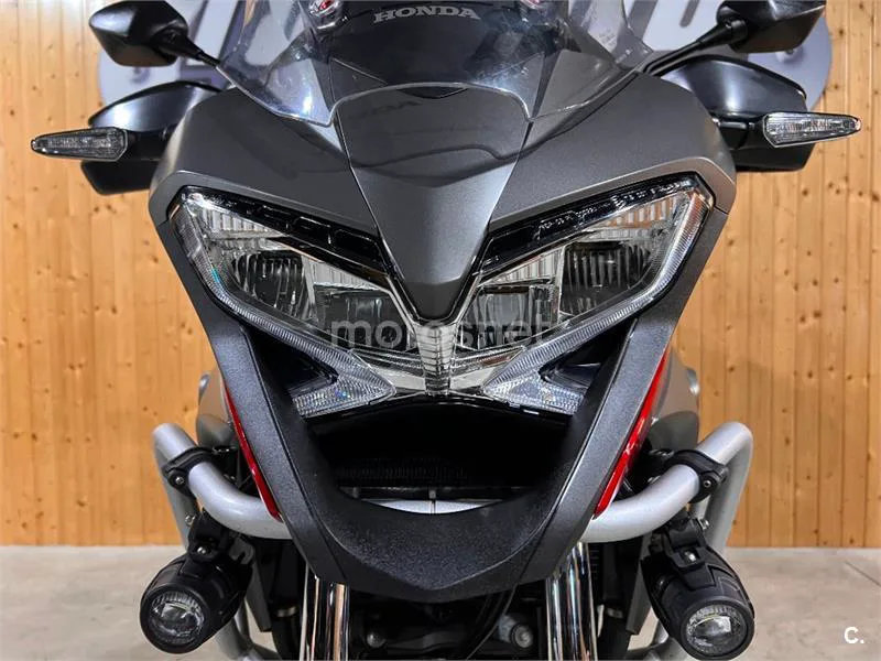 Honda VFR 800 X Crossrunner – Vista 27
