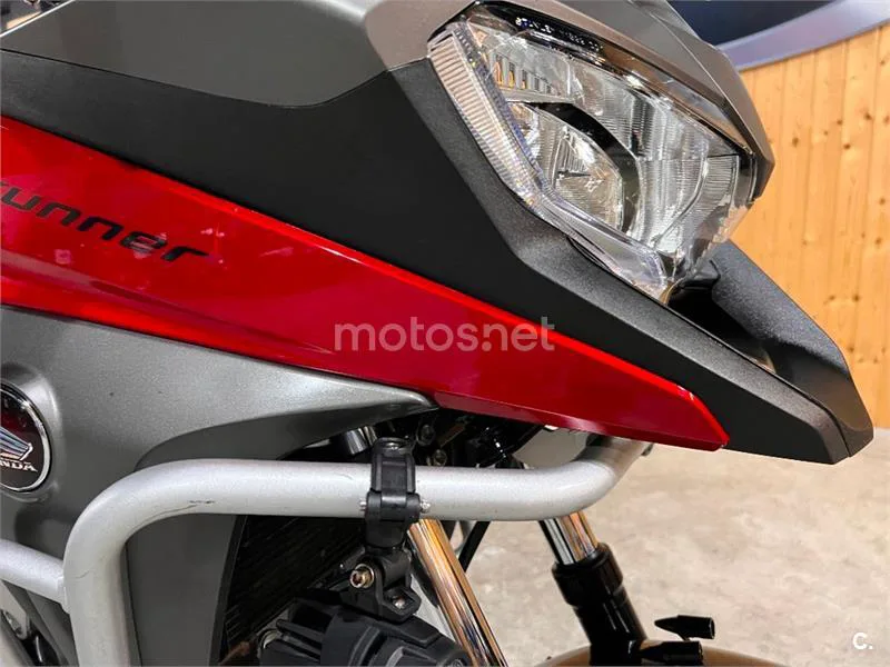 Honda VFR 800 X Crossrunner – Vista 31