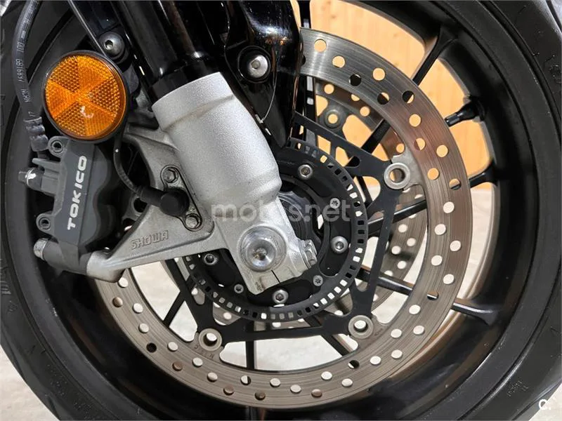 Honda VFR 800 X Crossrunner – Vista 35