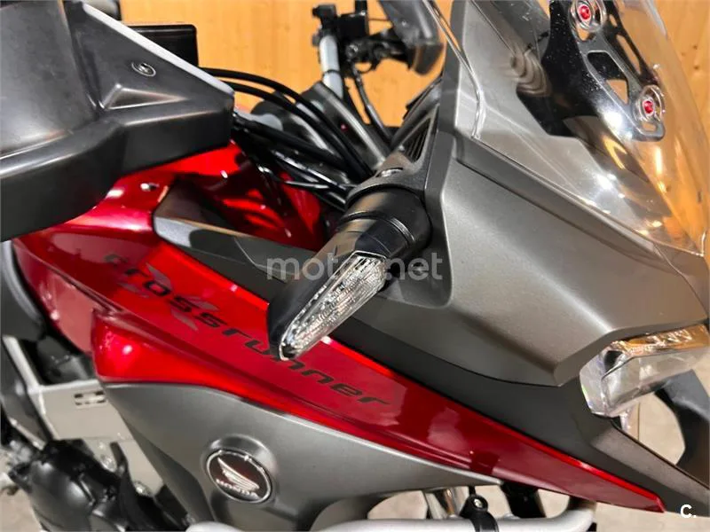 Honda VFR 800 X Crossrunner – Vista 40