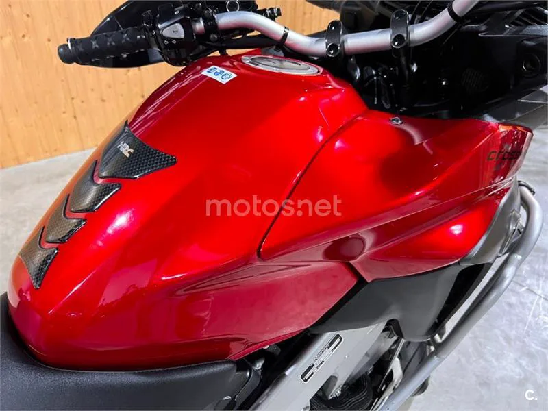 Honda VFR 800 X Crossrunner – Vista 46