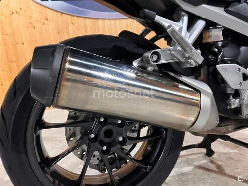 Honda VFR 800 X Crossrunner – Vista 57