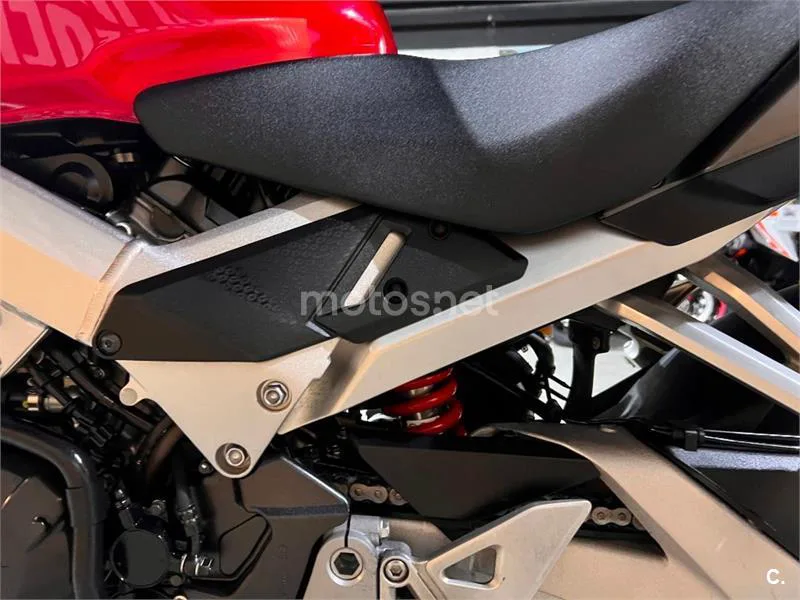 Honda VFR 800 X Crossrunner – Vista 70