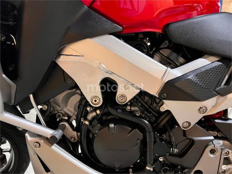 Honda VFR 800 X Crossrunner – Vista 72