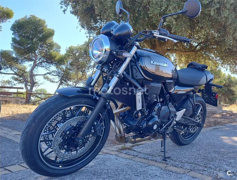 Kawasaki Z650 – Vista 2