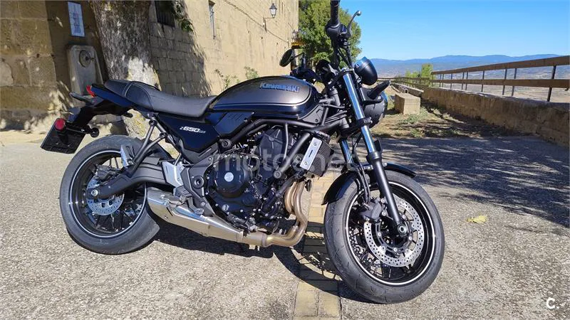Kawasaki Z650 – Vista 3