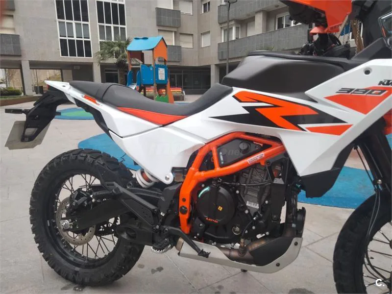 KTM 390 – Vista 6