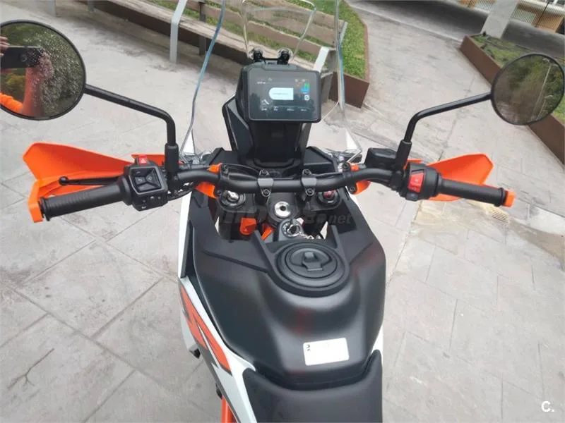 KTM 390 – Vista 9