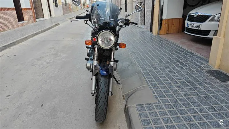 Suzuki GS 500 – Vista 3