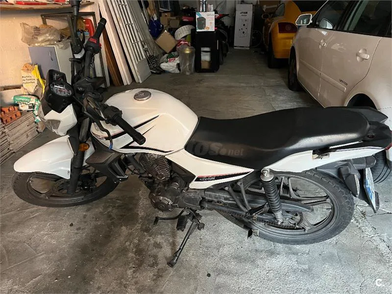 Keeway RKS 125 Sport – Vista 3