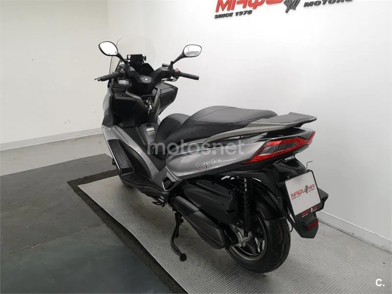 Kymco Grand Dink 300 – Vista 17