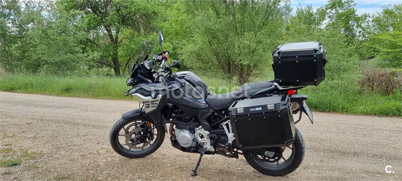 BMW F 750 – Vista 4