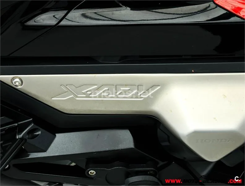 Honda X-ADV – Vista 9