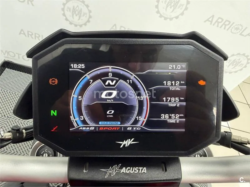 MV Agusta Brutale – Vista 12