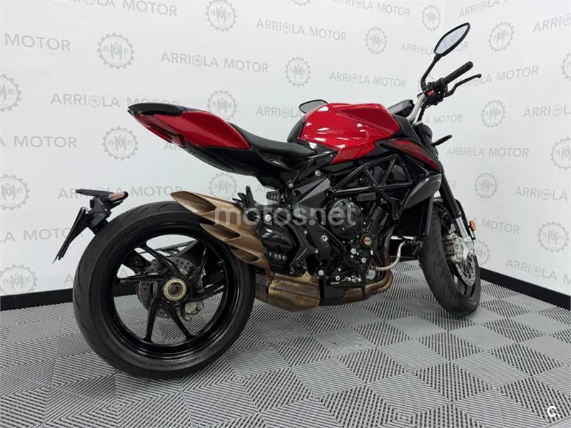 MV Agusta Brutale – Vista 7