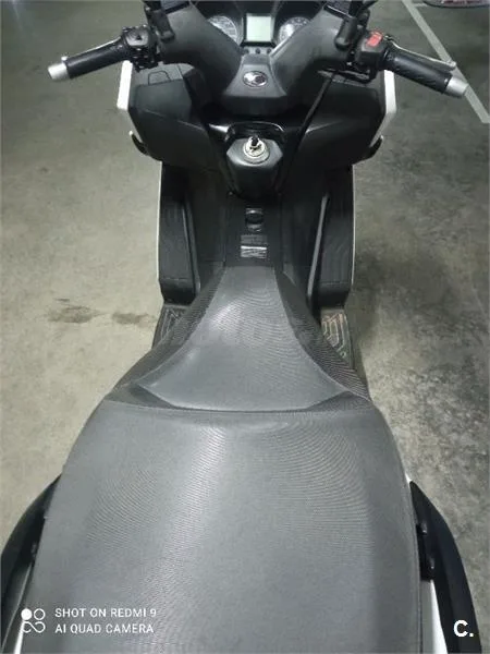 Kymco Super Dink 350i – Vista 4