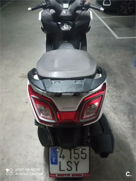 Kymco Super Dink 350i – Vista 5