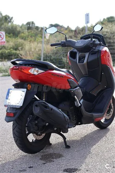 Yamaha NMAX – Vista 6