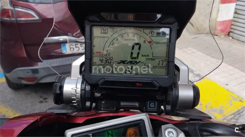 Honda X-ADV – Vista 8